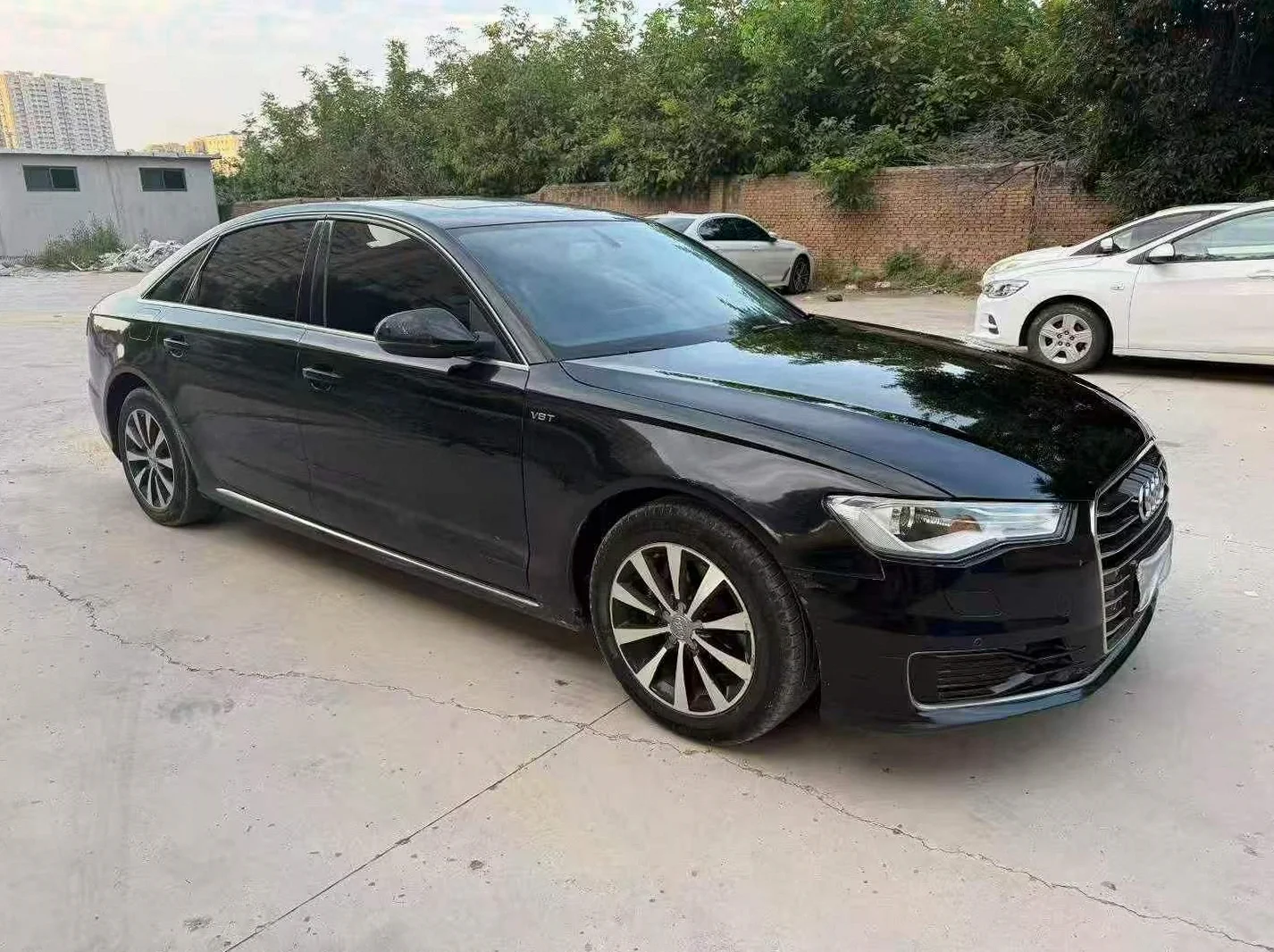 奥迪A6L 正面外观三