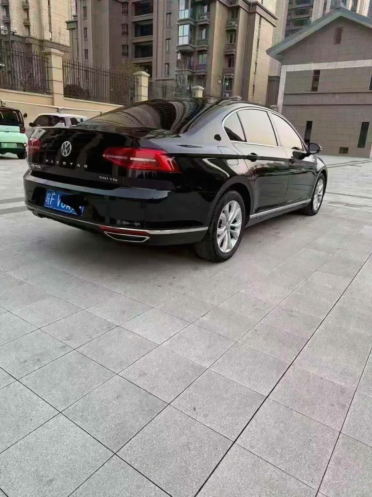 大众迈腾 后面外观二