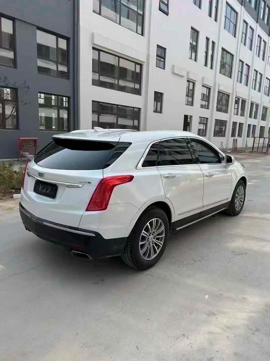 凯迪拉克XT5 后面外观三