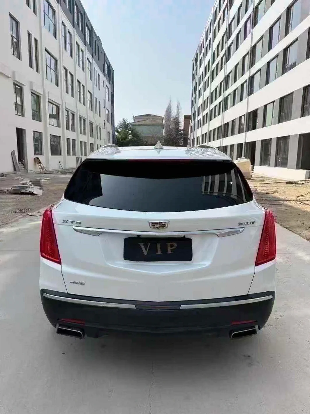 凯迪拉克XT5 后面外观一