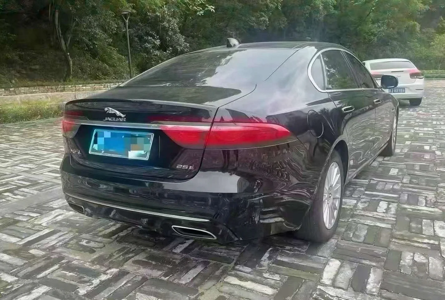 捷豹XFL 后面外观三
