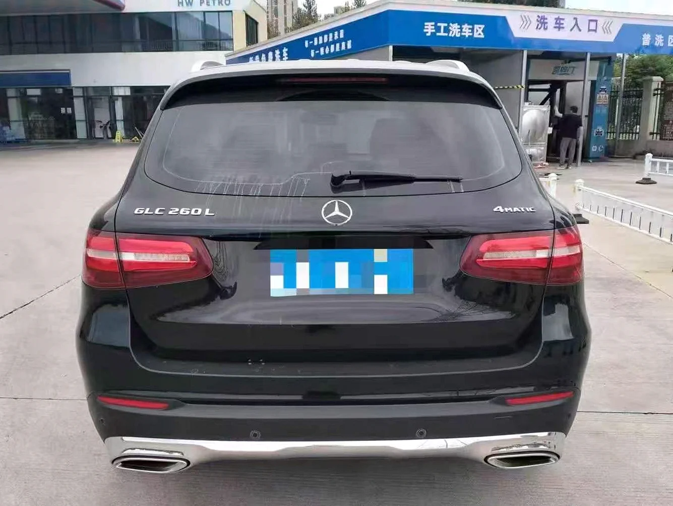 奔驰GLC 驾驶室