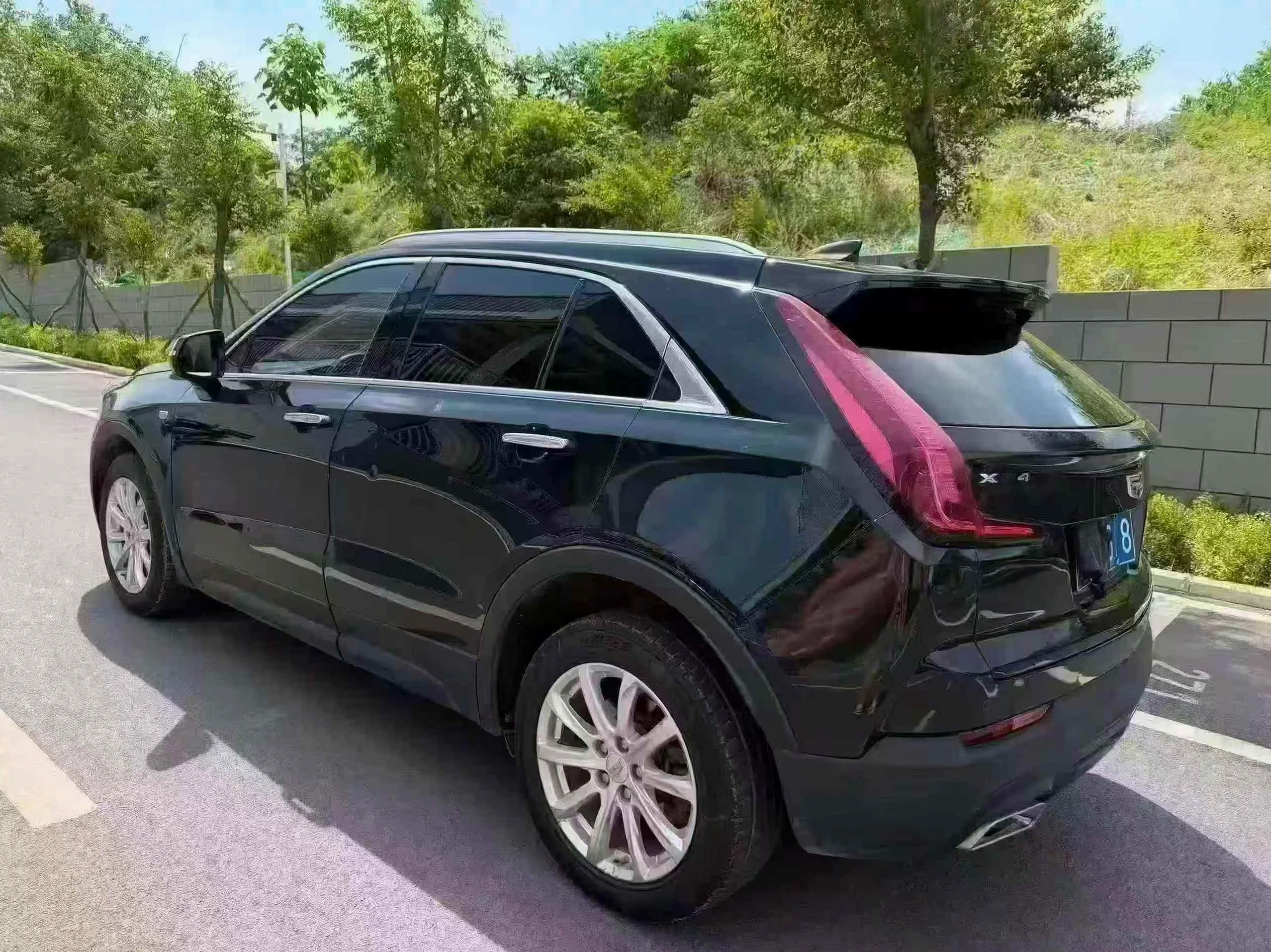 凯迪拉克XT4 后面外观一