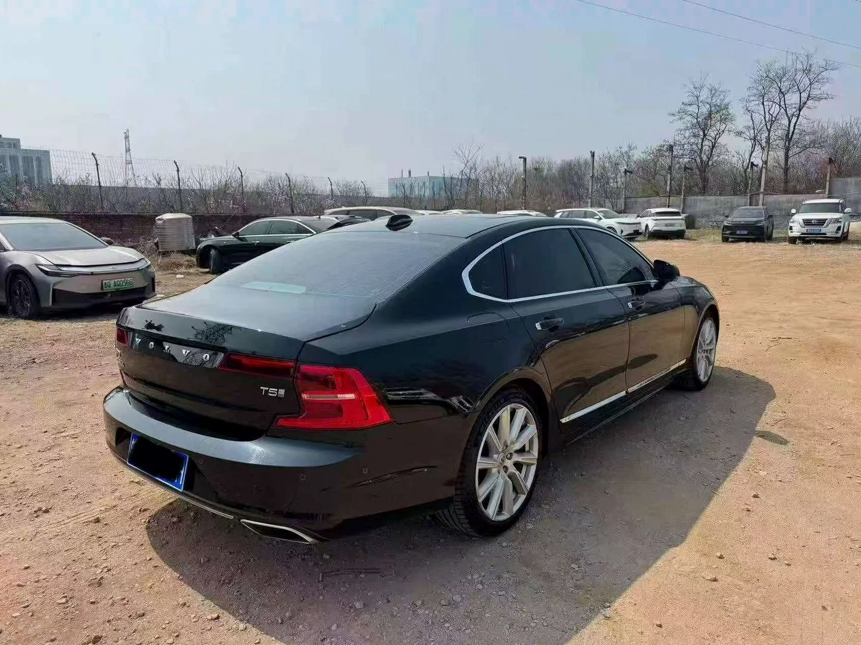 沃尔沃S90 后面外观二
