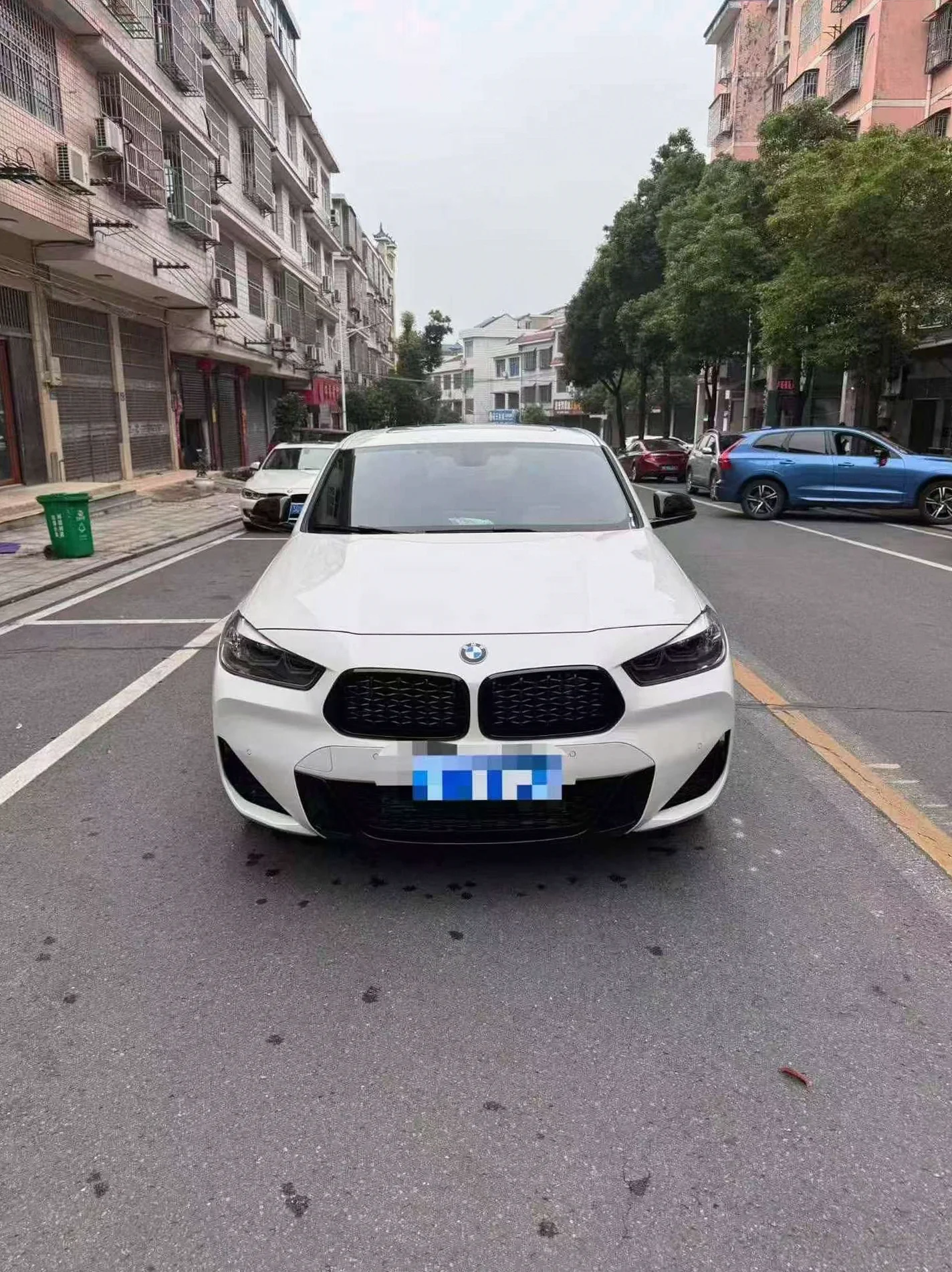 宝马X2 正面外观二