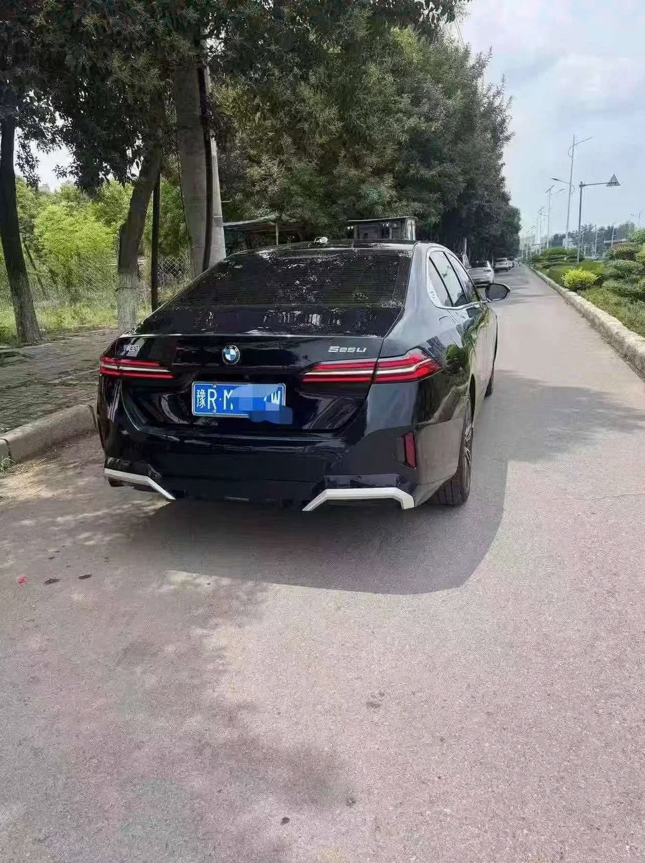 宝马5系 后面外观二