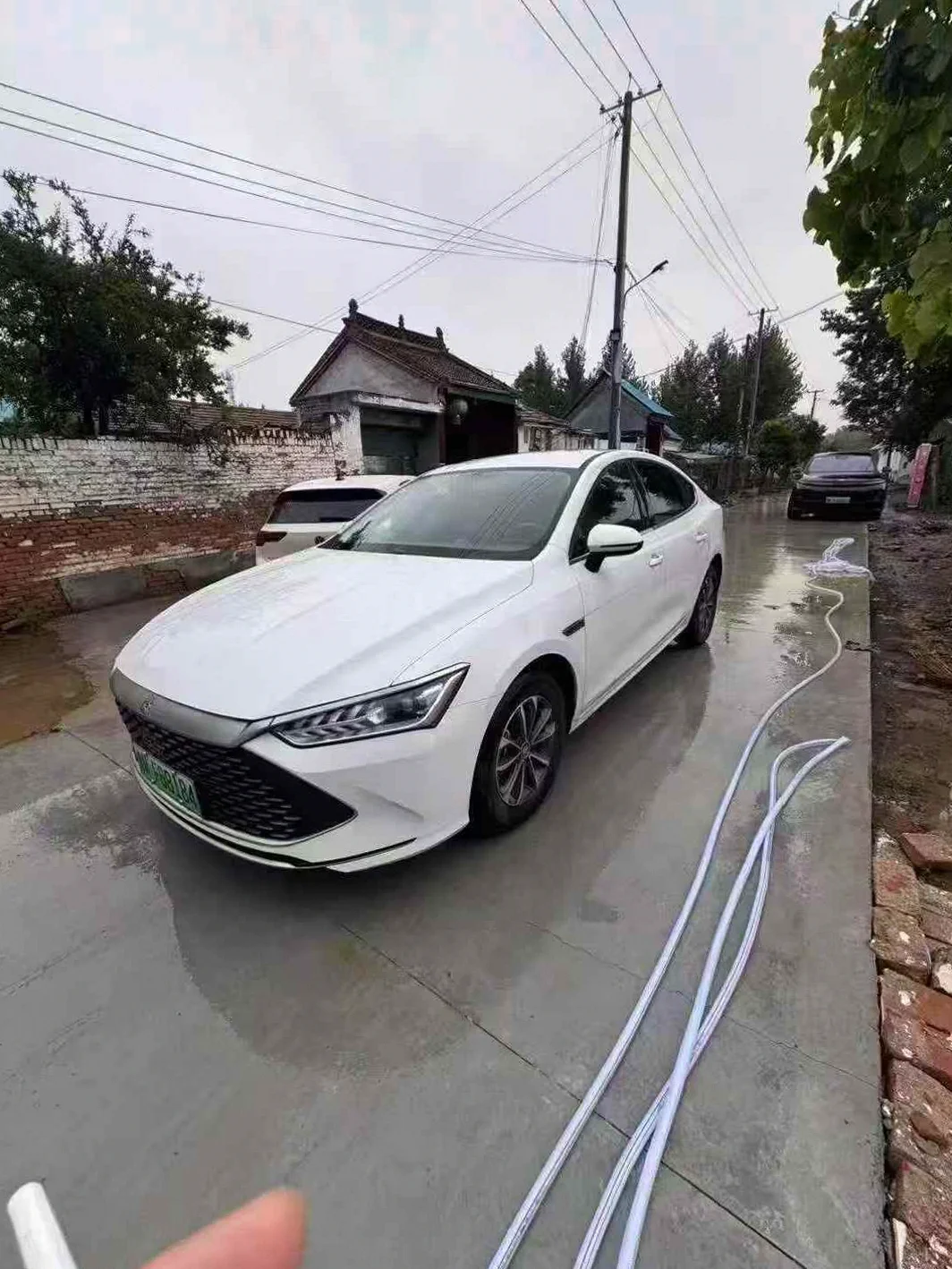 比亚迪秦 正面外观三