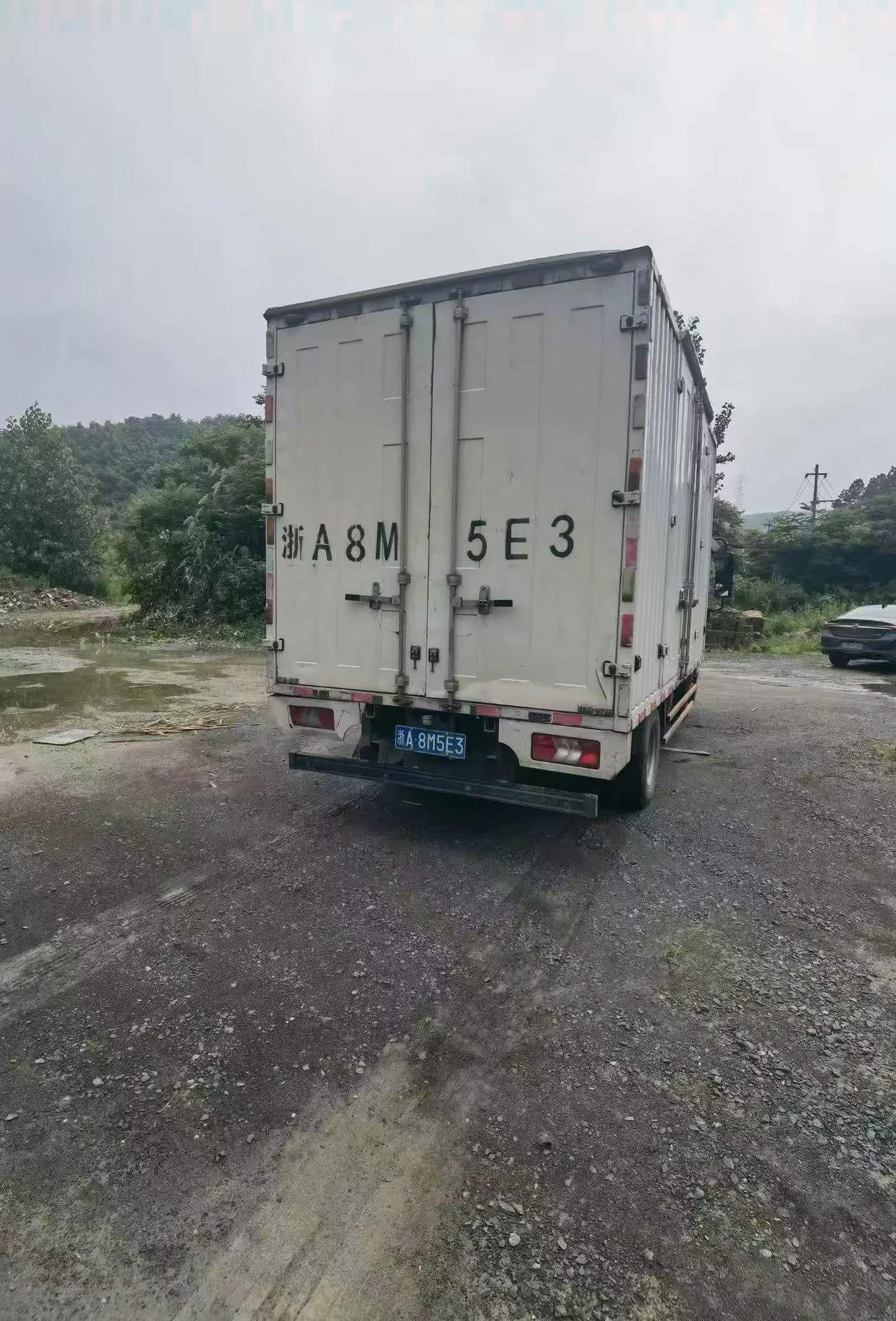 江铃凯运 后面外观二