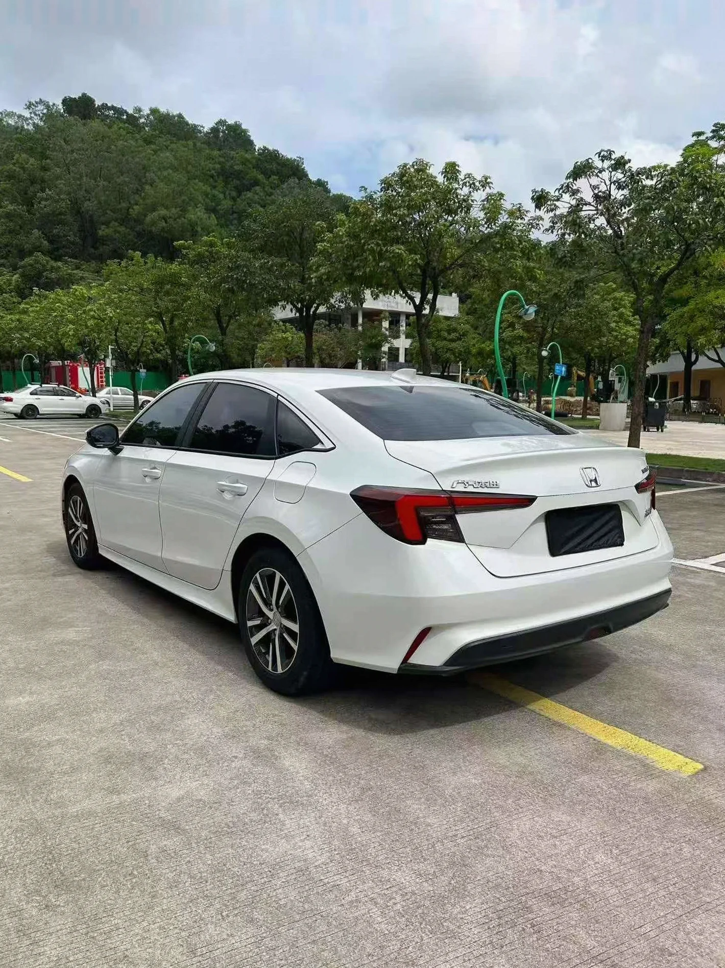 本田型格 后面外观二