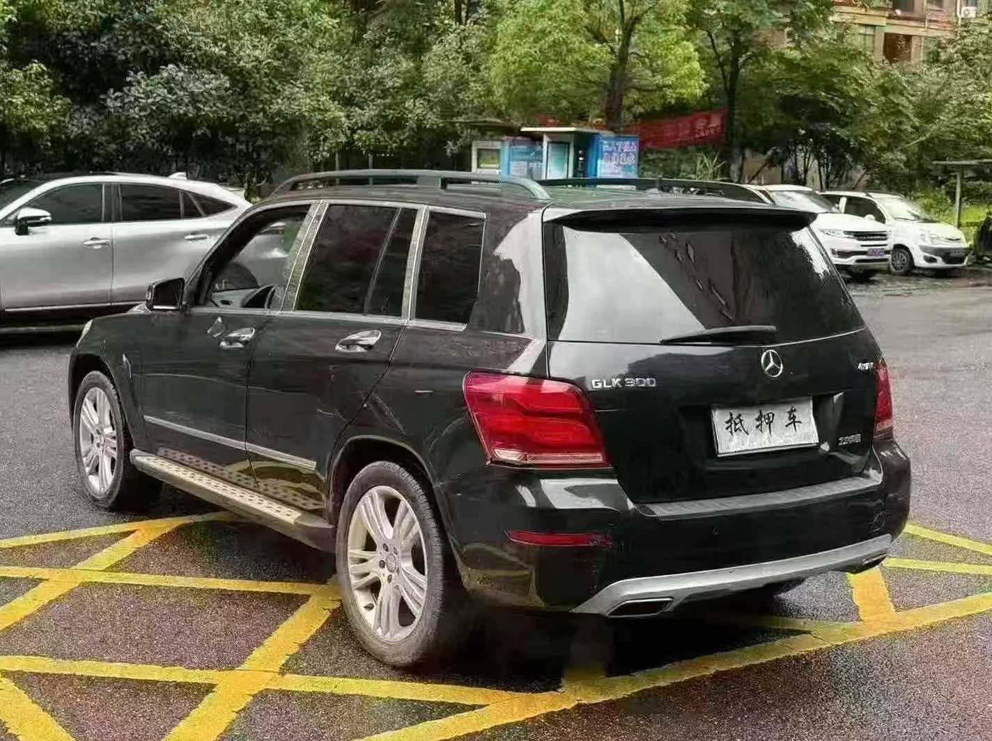 奔驰GLK 后面外观二