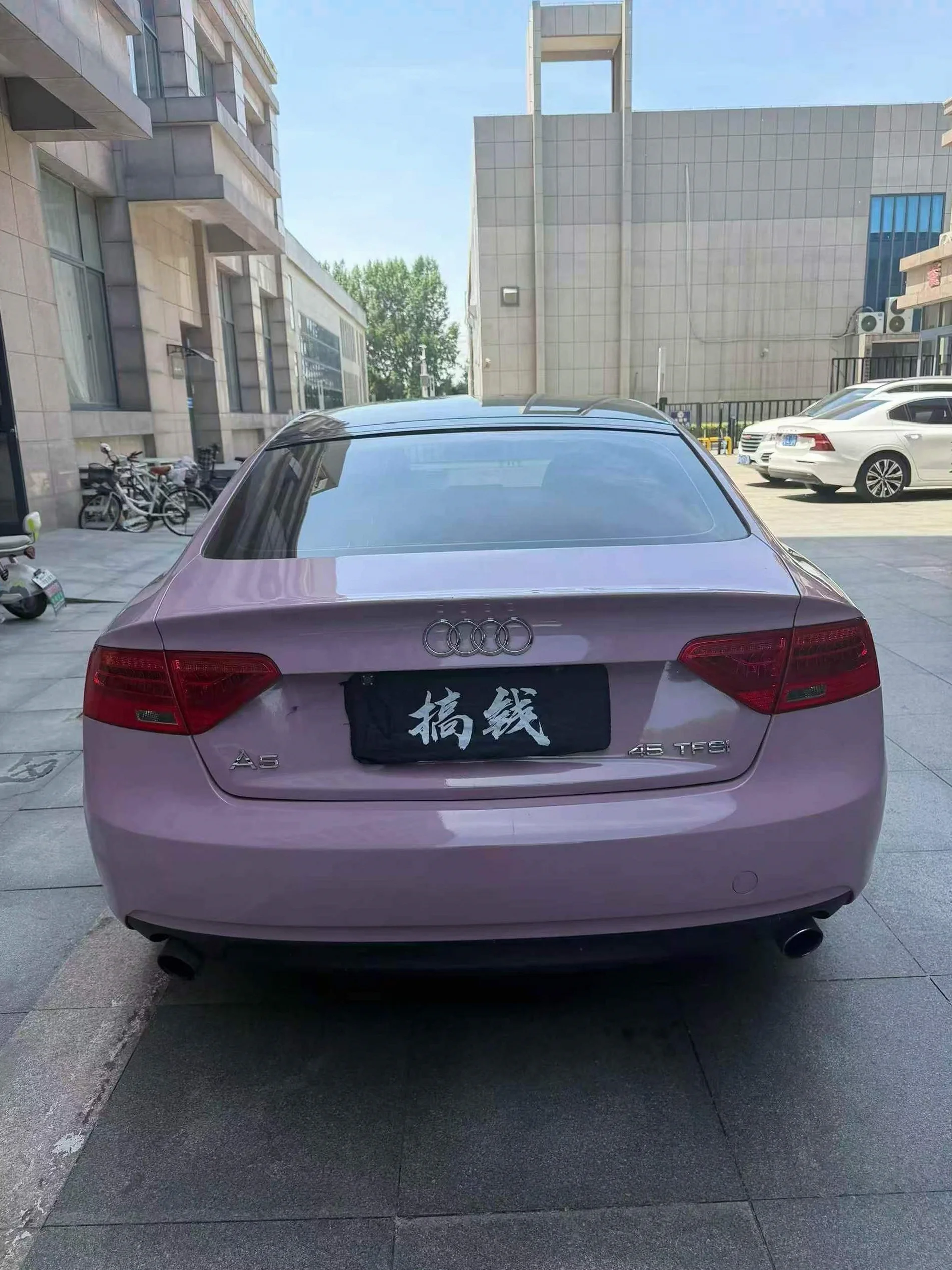 奥迪A5 后面外观三
