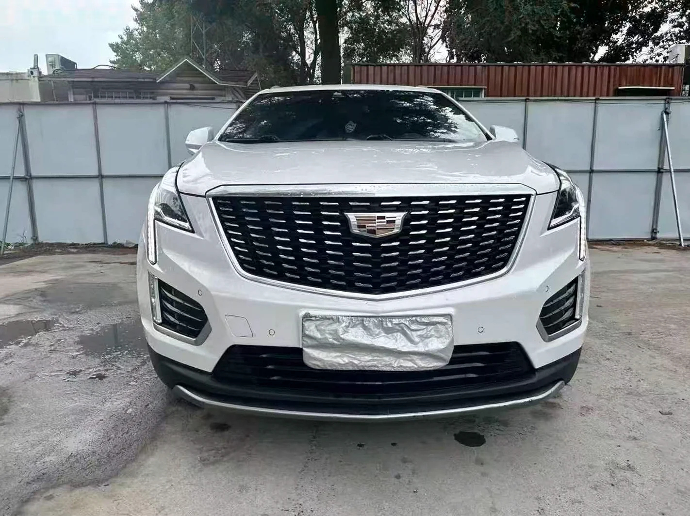 凯迪拉克XT5 正面外观二