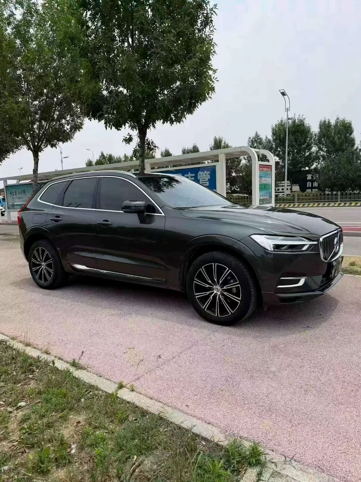 20年沃尔沃XC60 2.0T四驱豪华