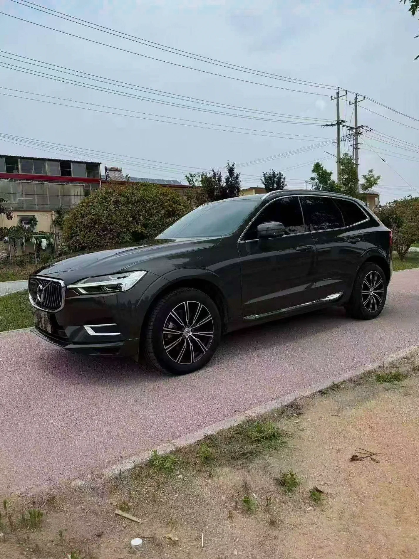 沃尔沃XC60 正面外观三