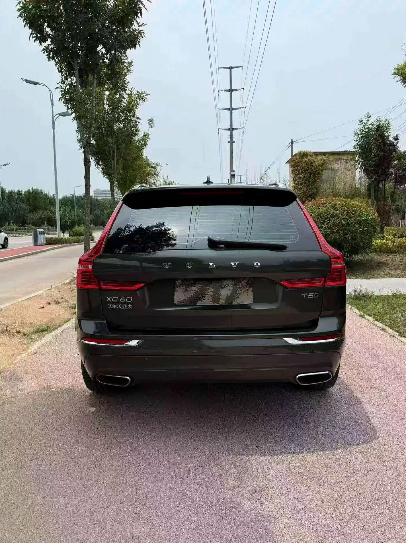 沃尔沃XC60 后面外观二