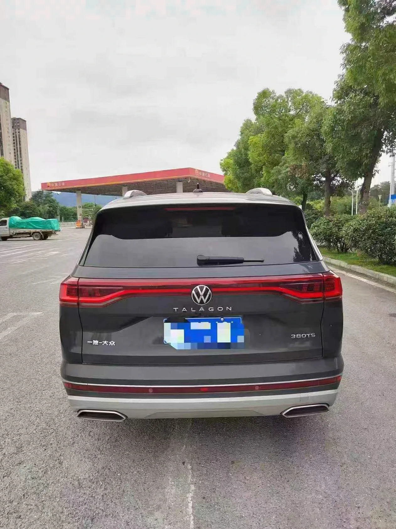 大众揽境 后面外观一