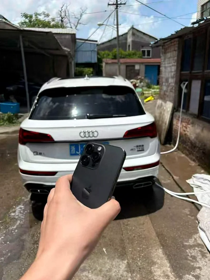 奥迪Q5 正面外观三