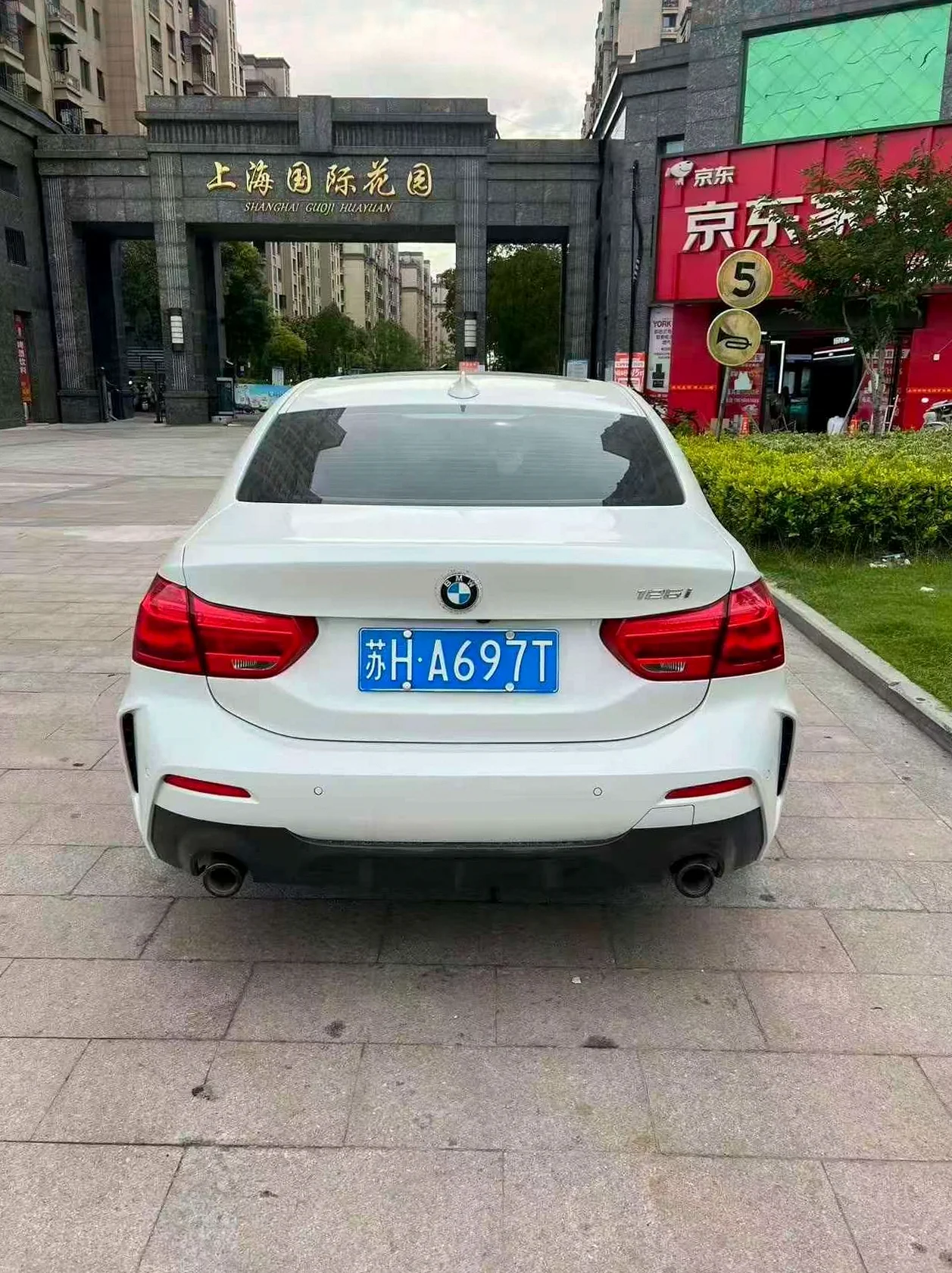 宝马1系 内饰后排