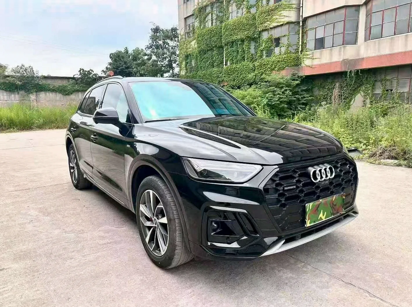 奥迪Q5 正面外观三
