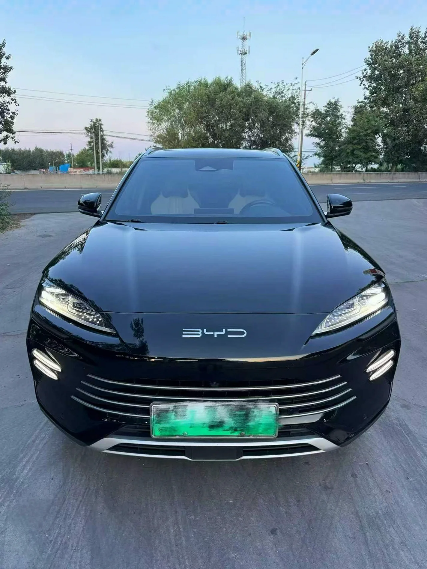 24年比亚迪宋PLUS新能源