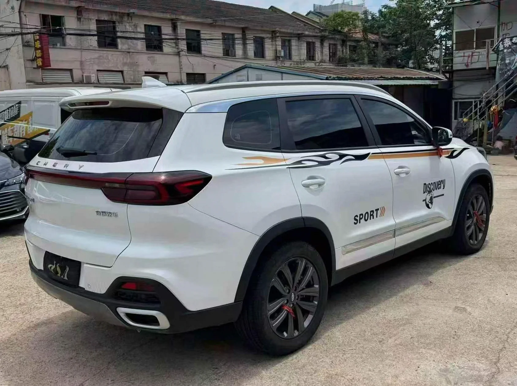 奇瑞瑞虎 内饰后排