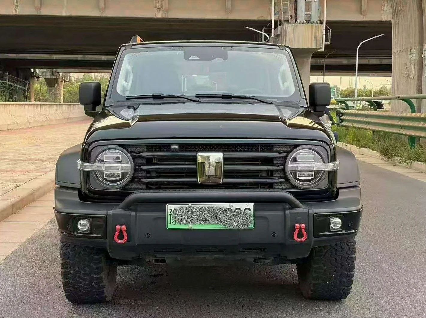 2025款坦克300Hi4-T 2.0T混动