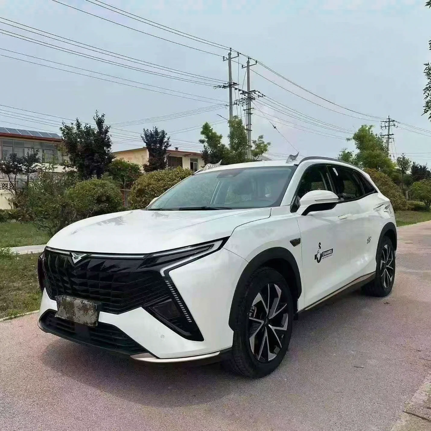 凯翼昆仑 正面外观三