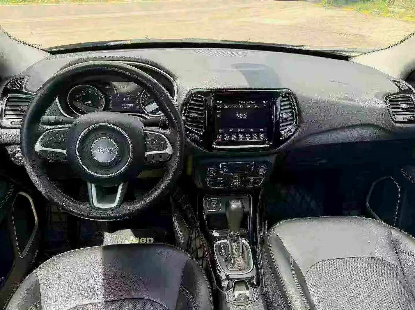 Jeep指南者 后面外观二