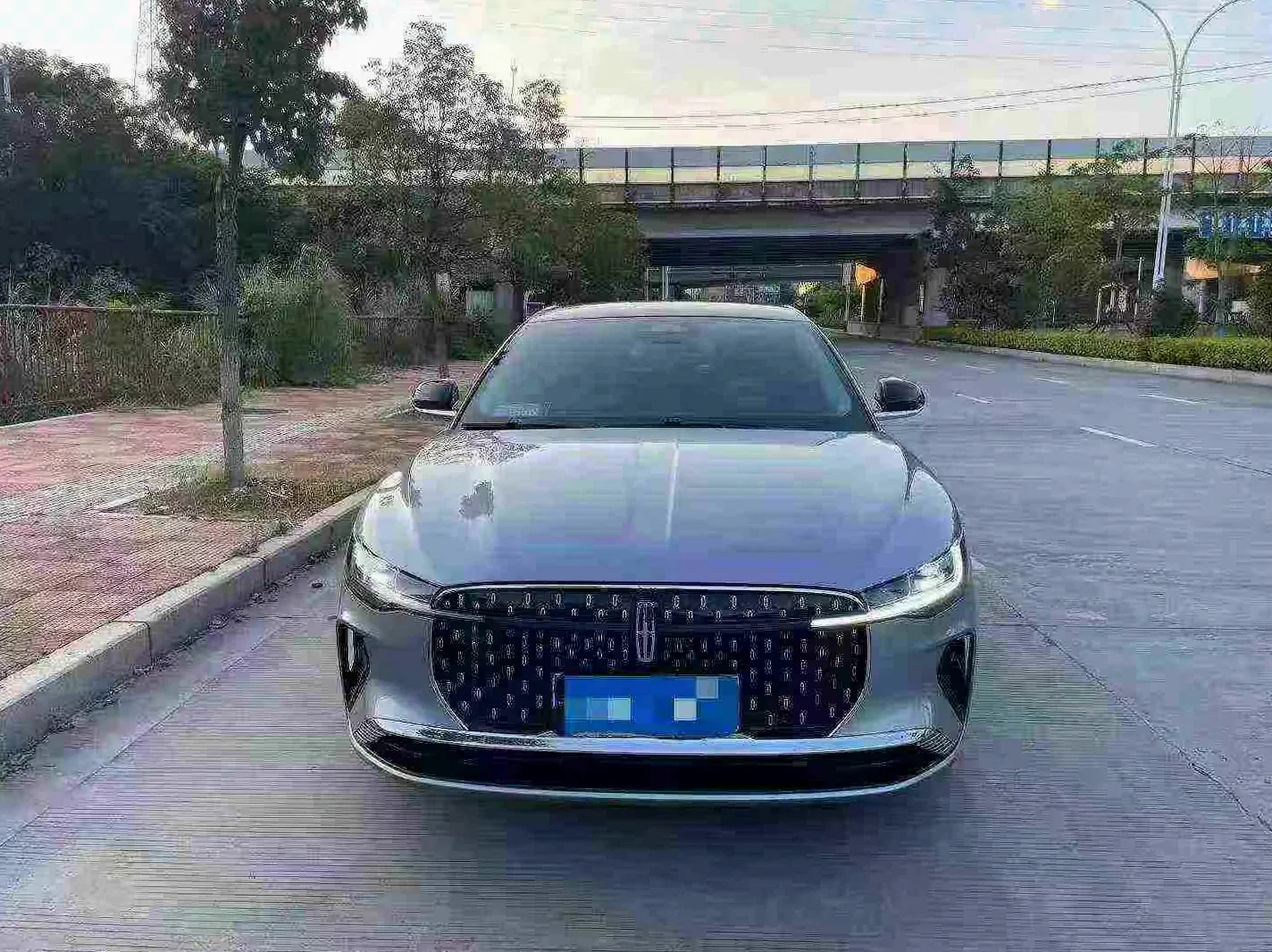 2023款 林肯Z 2.0T尊享版