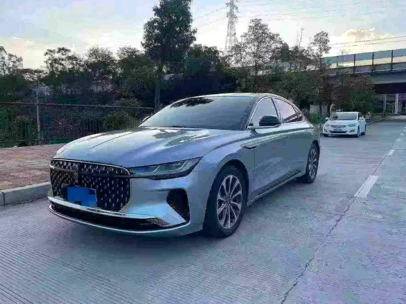 林肯Z 正面外观二