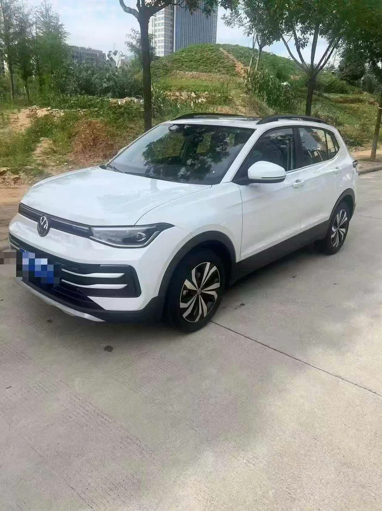 大众途岳 正面外观三