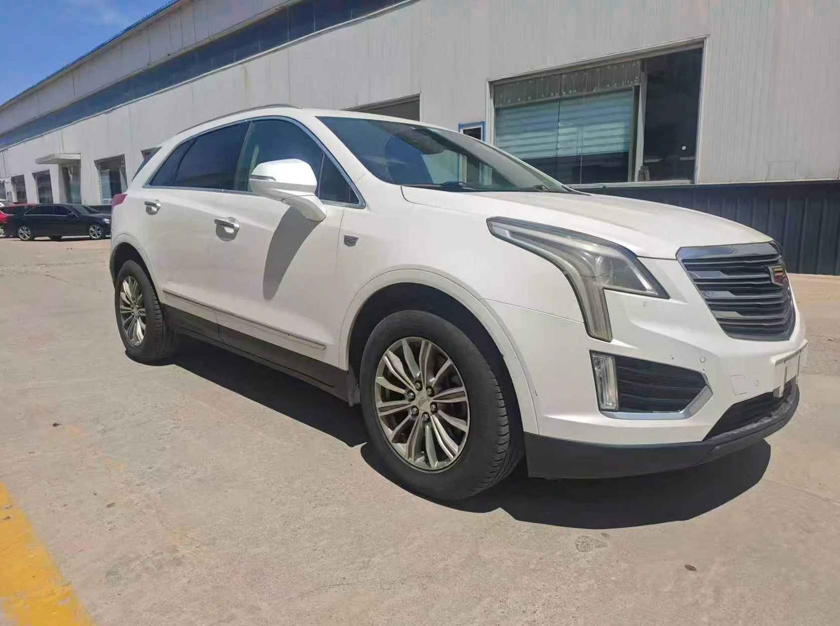 凯迪拉克XT5 正面外观三