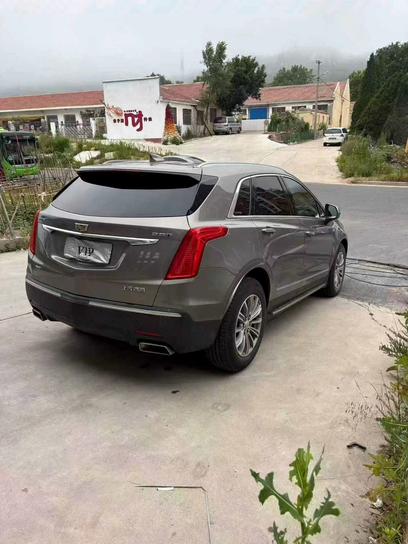 凯迪拉克XT5 后面外观三