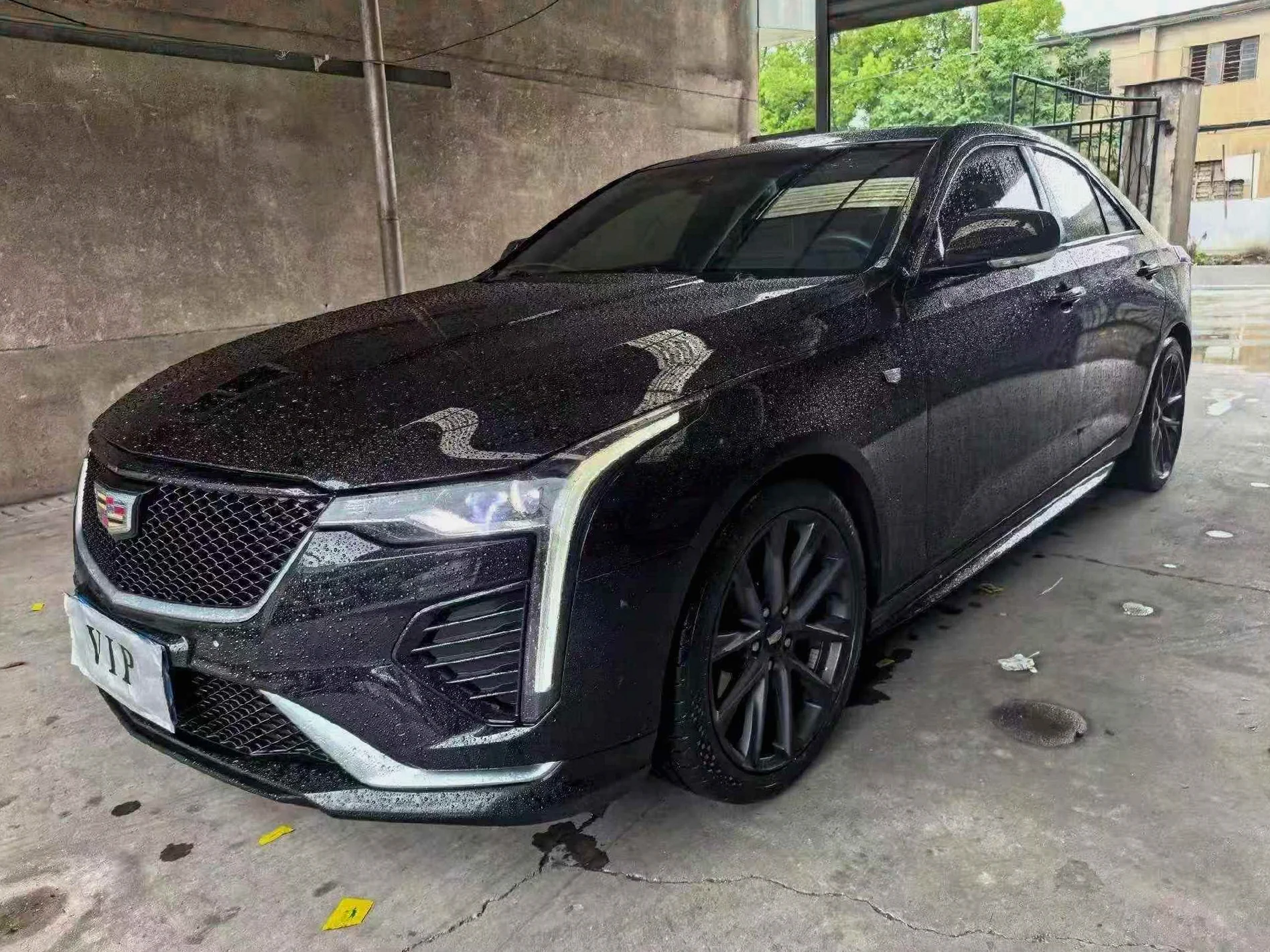 凯迪拉克CT4 正面外观三