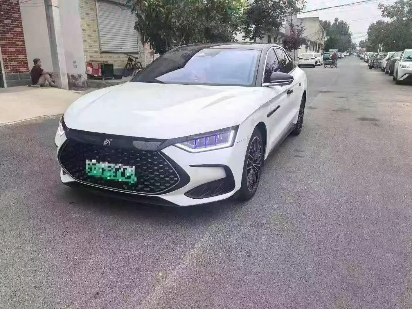 比亚迪汉DM 后面外观二