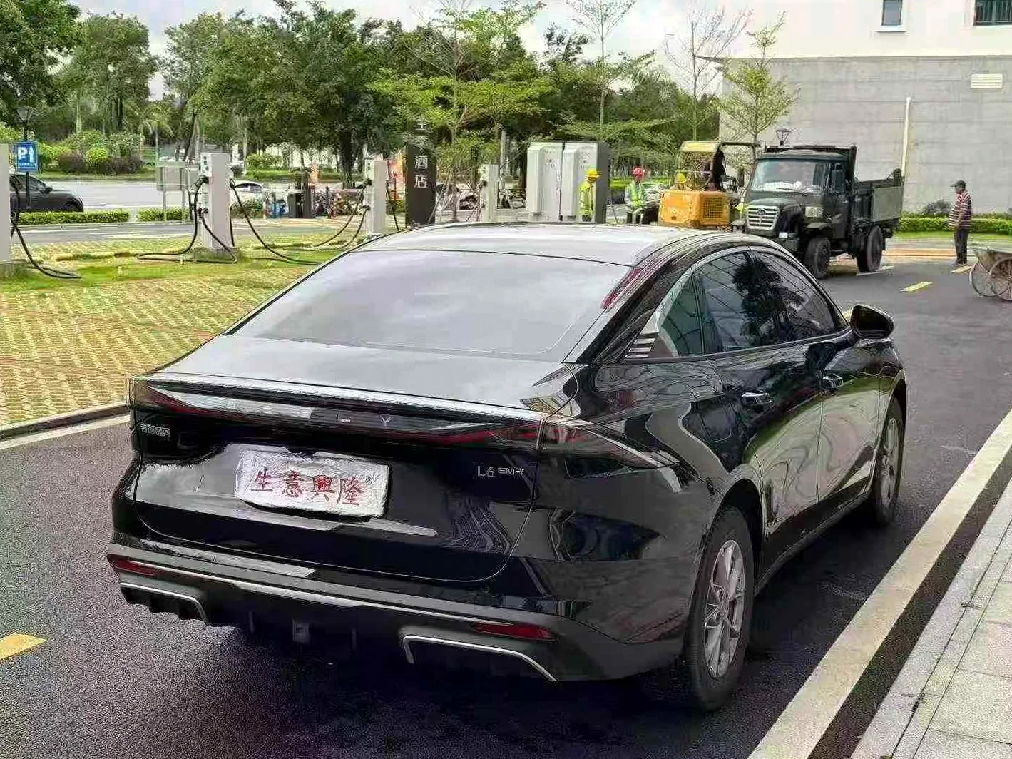 吉利银河 驾驶室