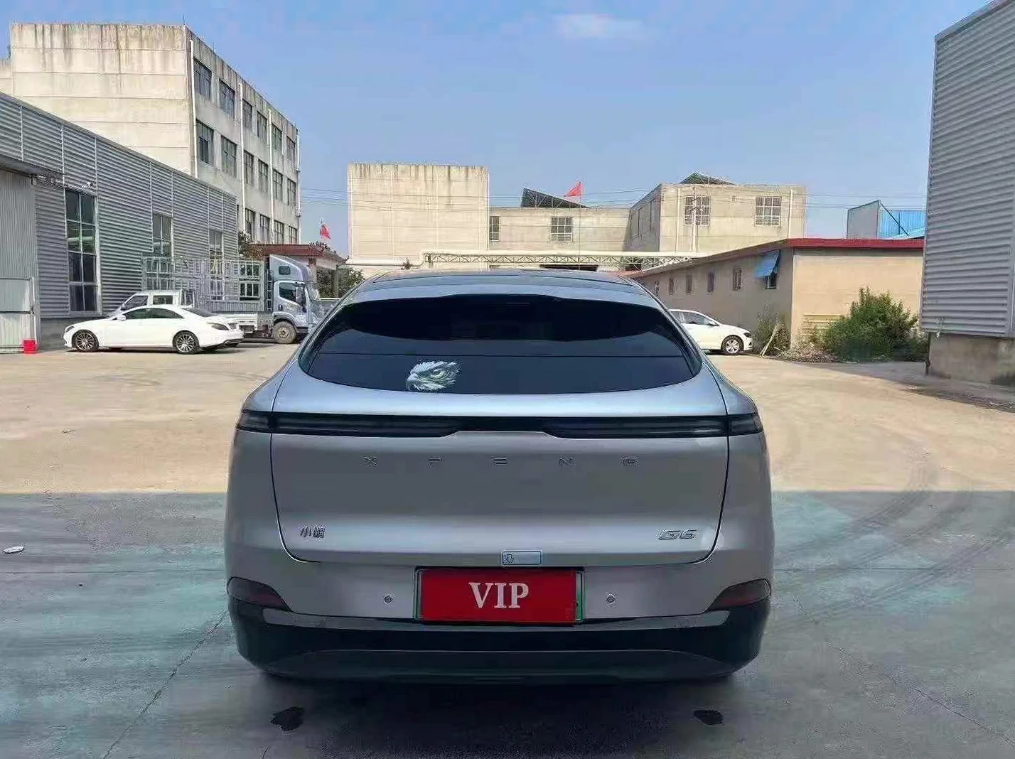 小鹏汽车G6 后面外观一