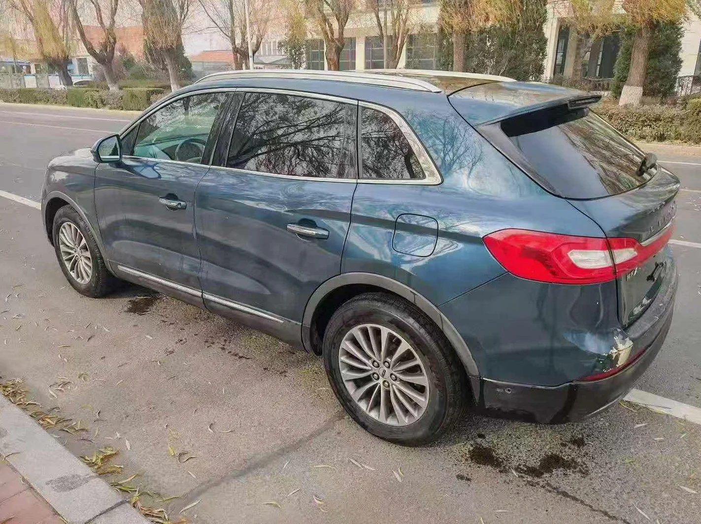 林肯MKX 驾驶室