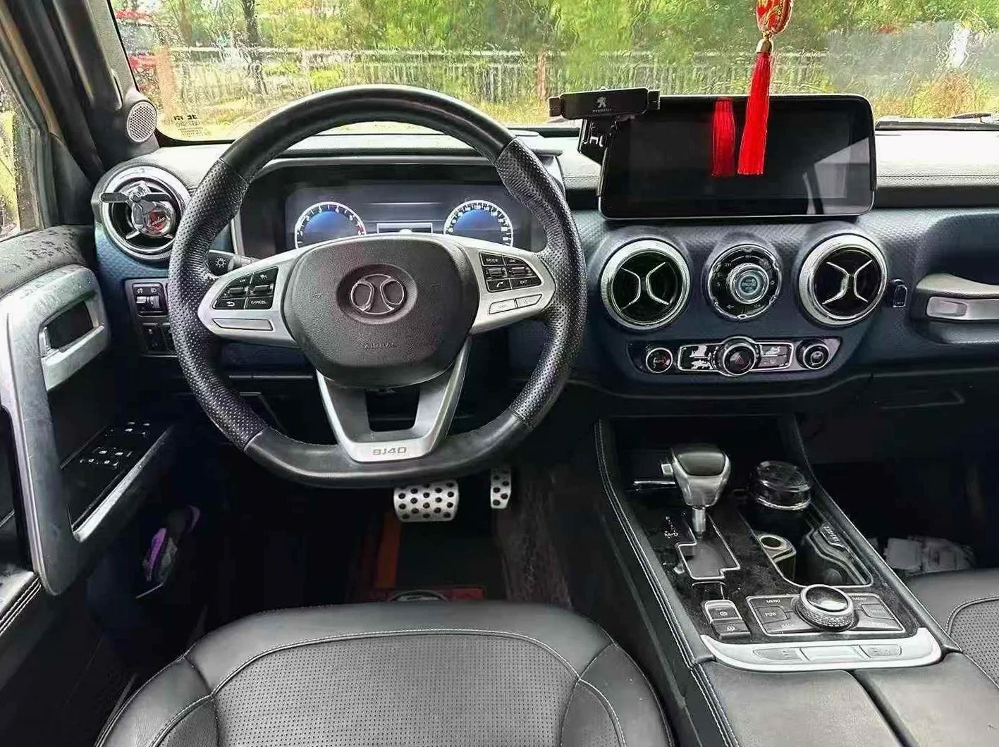 北京BJ40 驾驶室