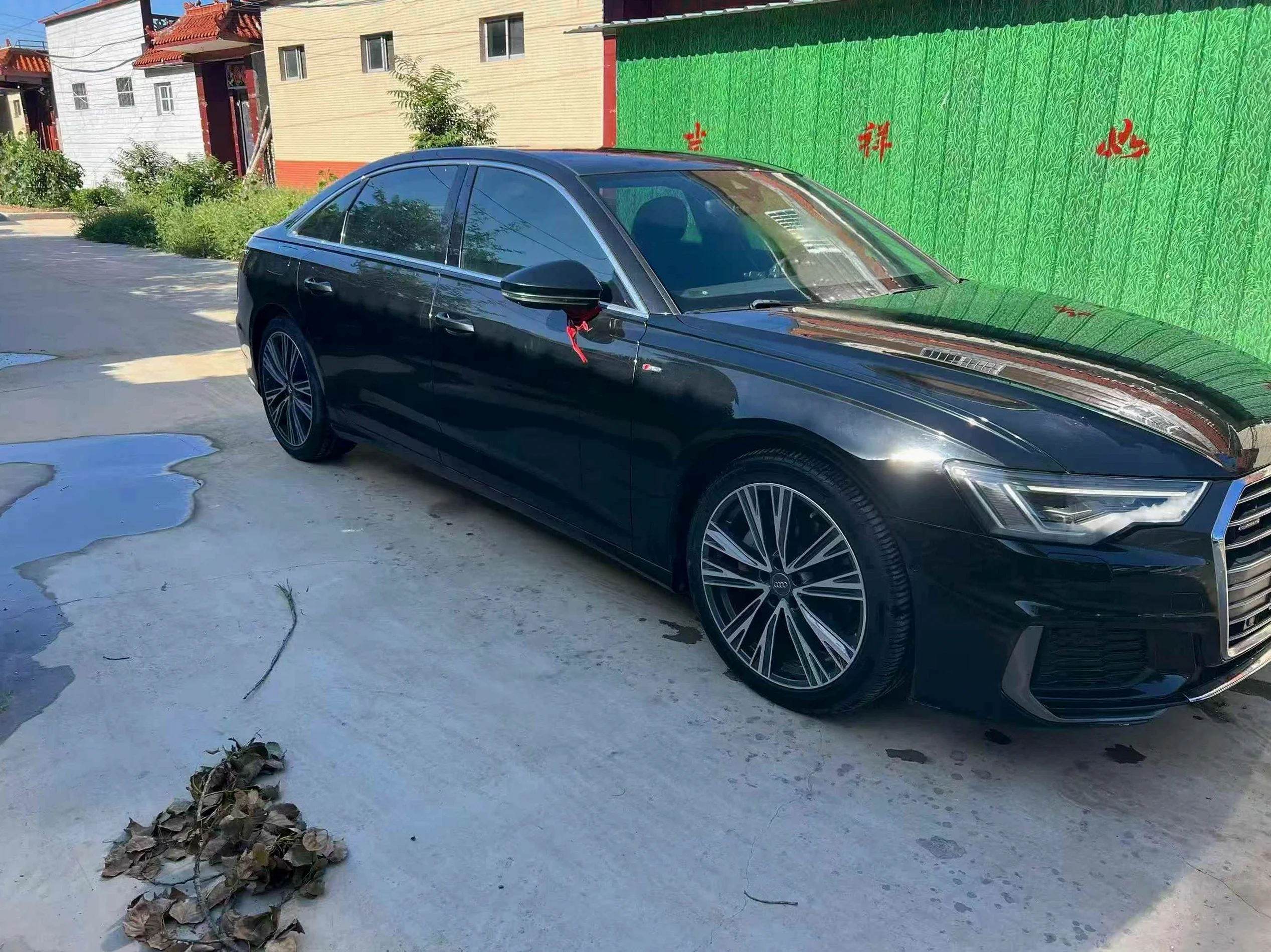 奥迪A6L 正面外观二