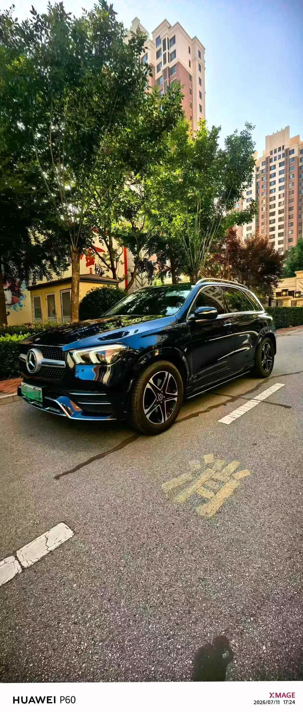 奔驰GLE 正面外观三