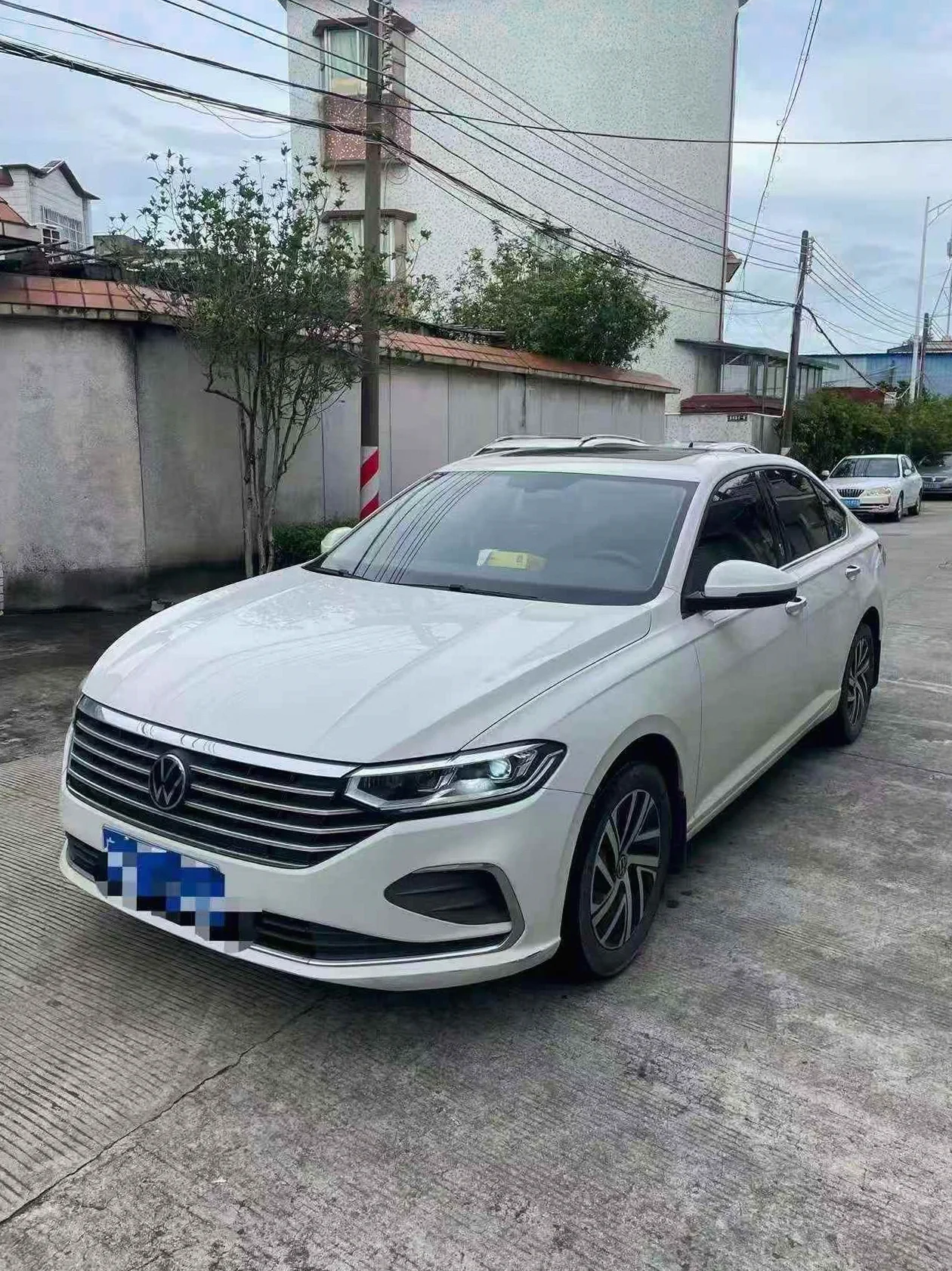 大众朗逸 正面外观三