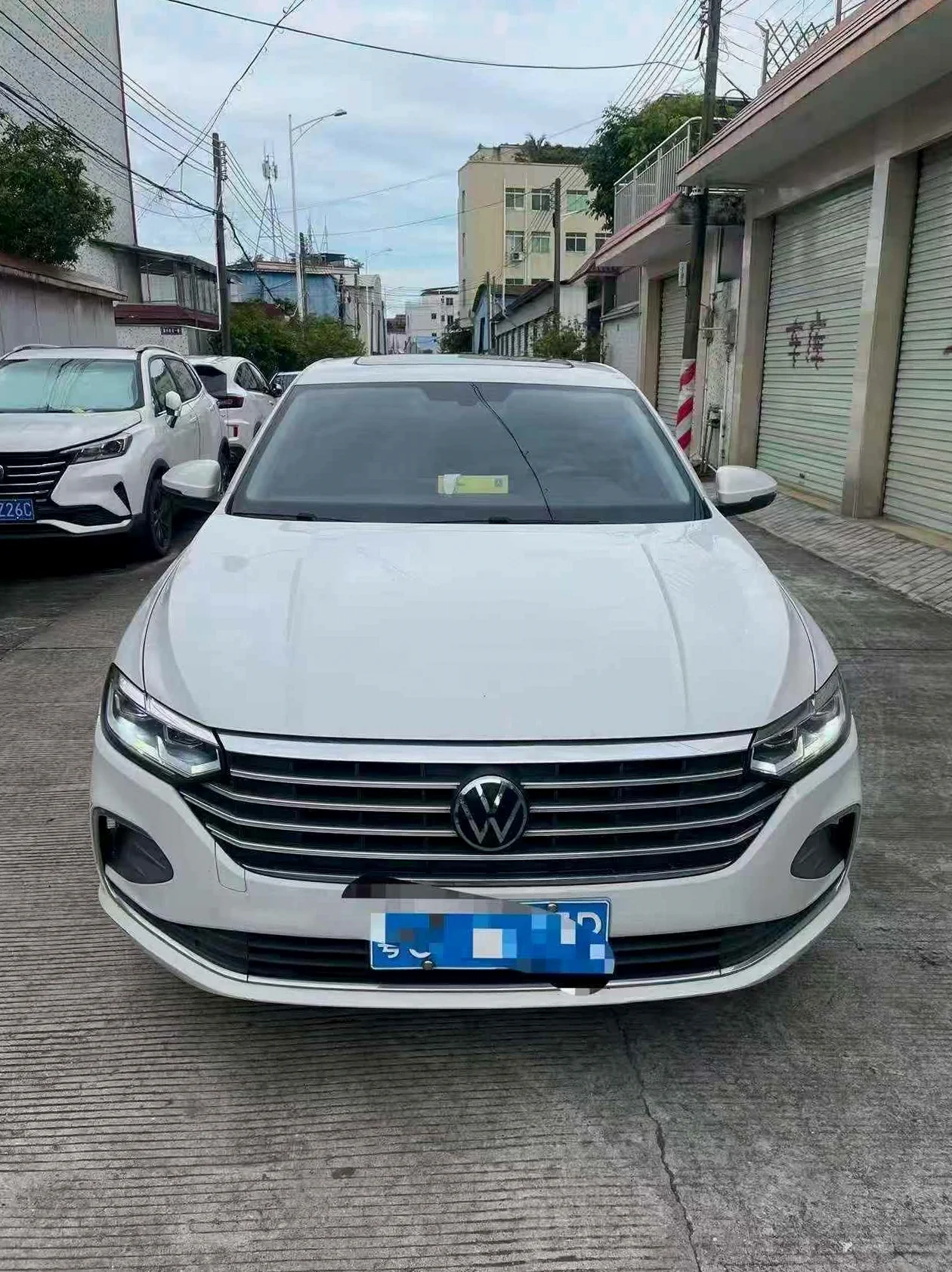大众朗逸 正面外观二