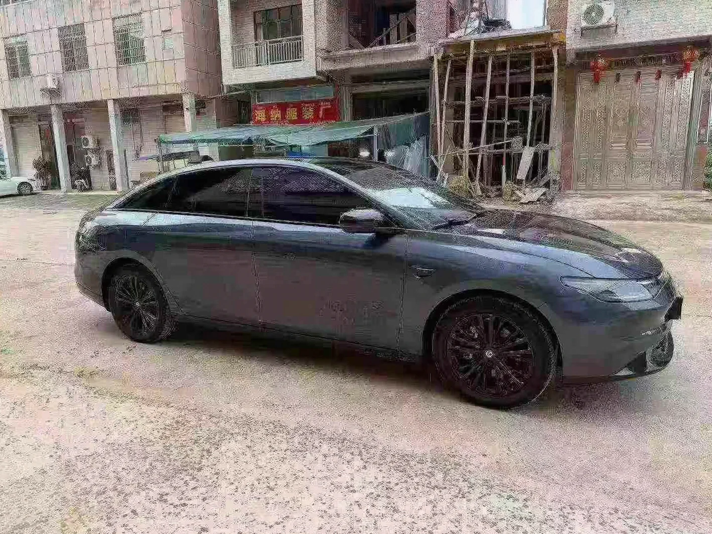 23年零跑C01 525km续航