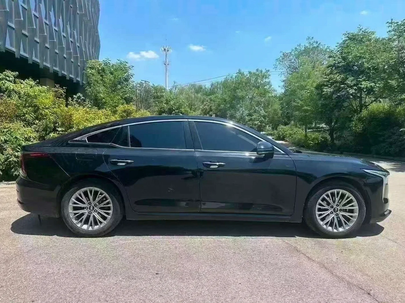 奔腾B70 驾驶室