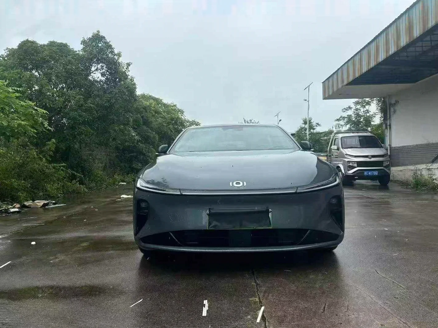 长安汽车启源 正面外观二