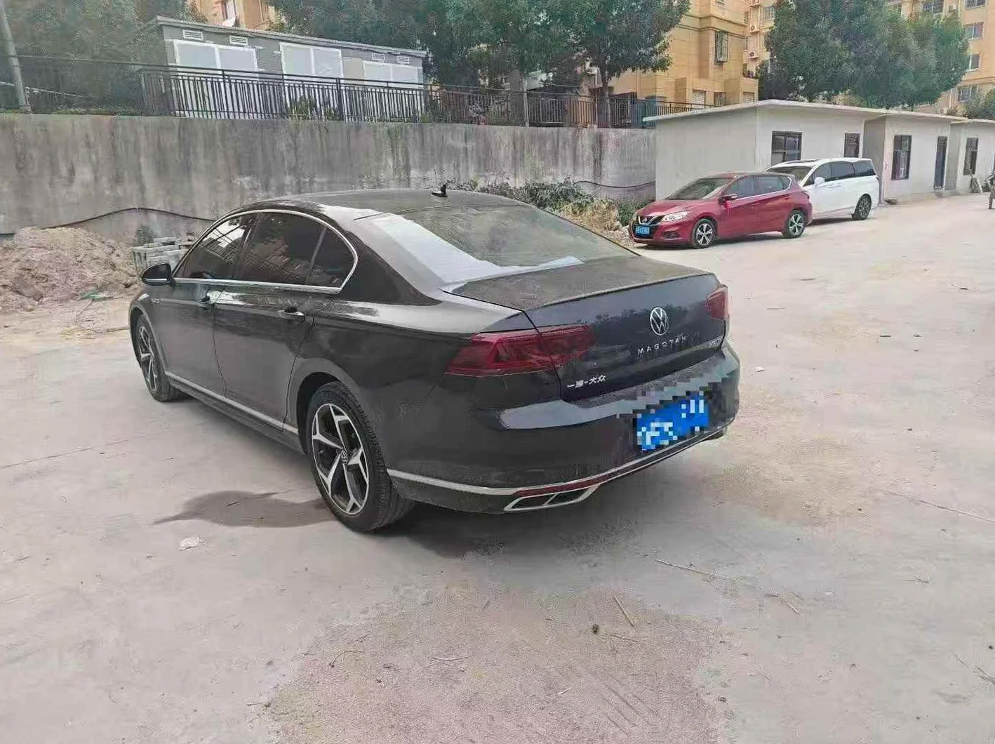大众迈腾 后面外观二