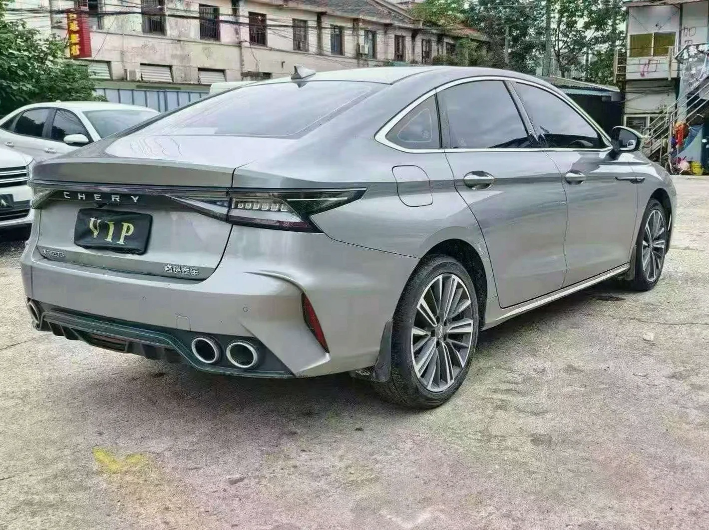 奇瑞艾瑞泽 内饰后排