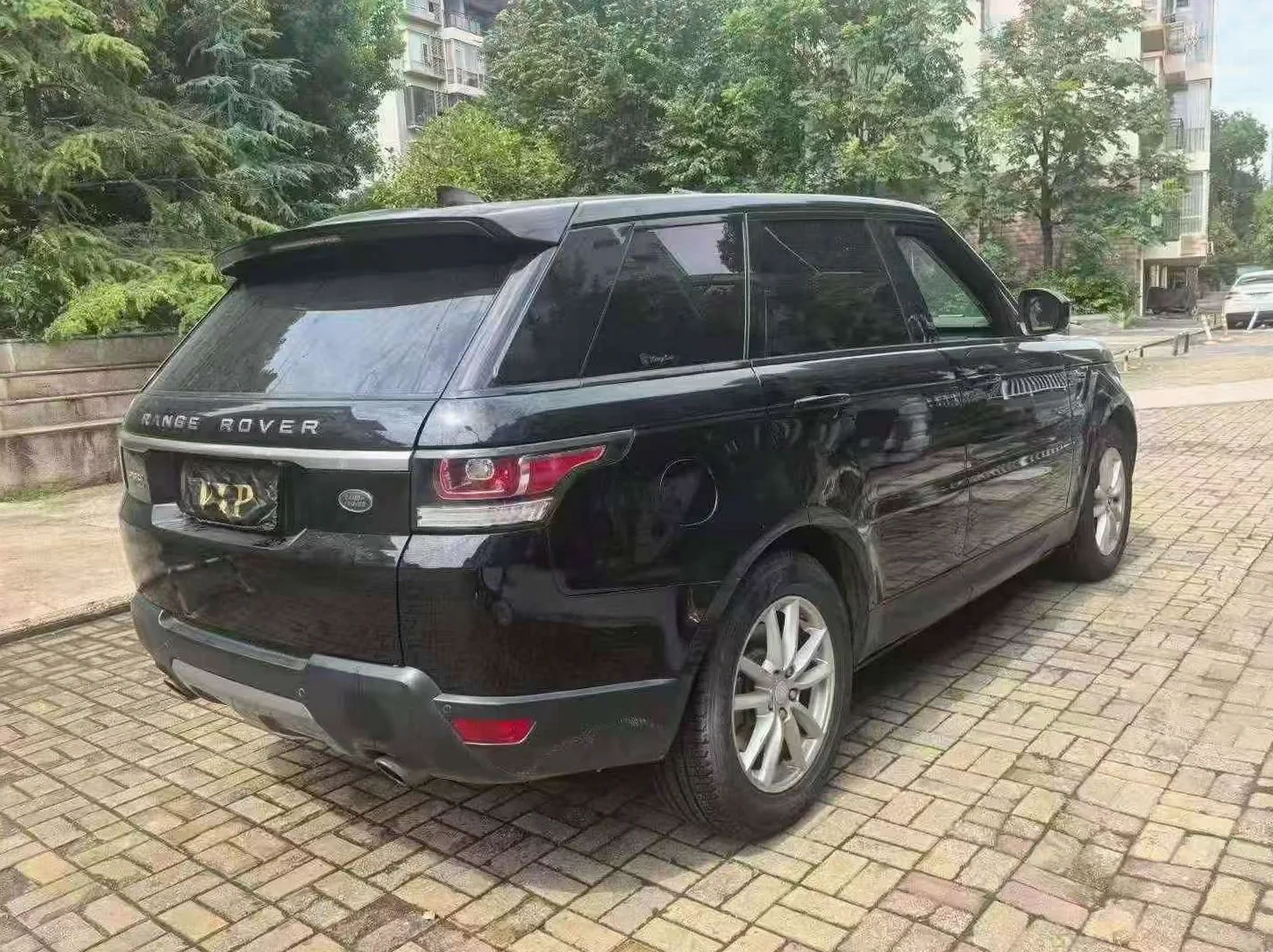 路虎揽胜运动 后面外观三