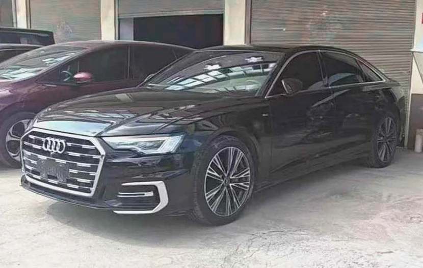 奥迪A6L 正面外观三